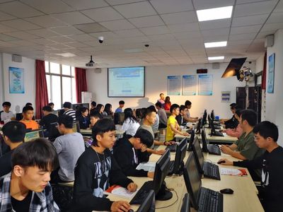 高考季 - 蘇州健雄職業技術學院人工智能學院 數字科技引領新技術 教育科技技術開發